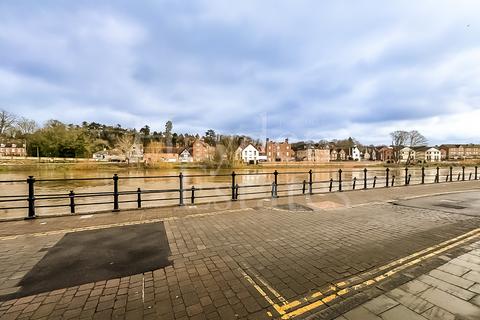 1 bedroom flat for sale, Severnside South, Bewdley, DY12 2DX