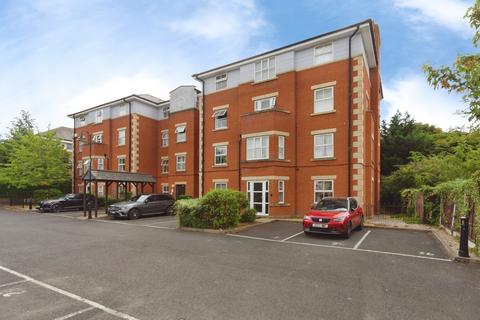2 bedroom flat for sale, Warwick Road, Solihull, West Midlands, B92