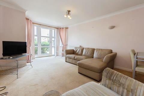 2 bedroom flat for sale, Warwick Road, Solihull, West Midlands, B92