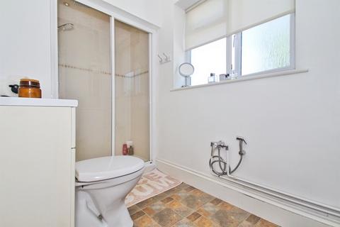 4 bedroom semi-detached house for sale, Glenthorne Avenue, Yeovil