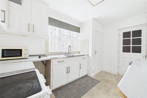 3 bedroom bungalow to rent, Barkham Road, Wokingham, Berkshire, RG41