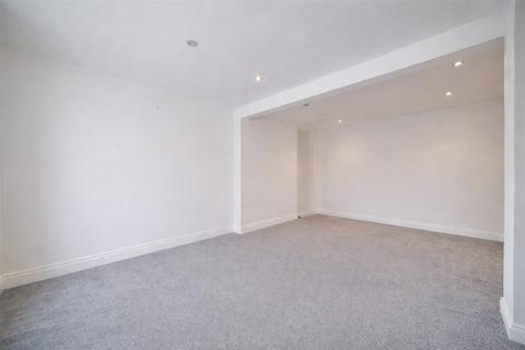 4 bedroom semi-detached house for sale, Wetheral Drive, Stanmore