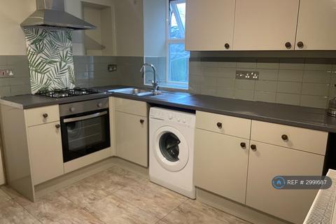 2 bedroom flat to rent, Cromwell Road, Plymouth, PL4