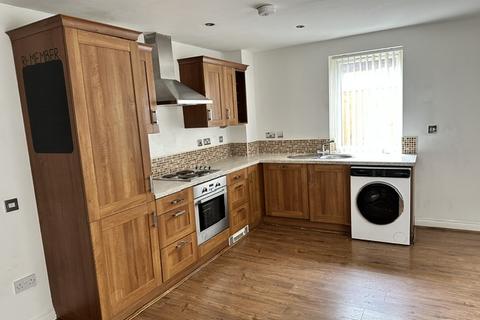 2 bedroom flat to rent, Cambridge Square, Middlesbrough TS5