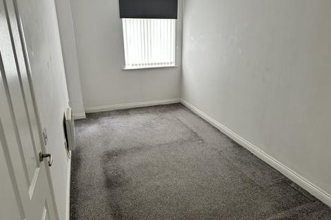 2 bedroom flat to rent, Cambridge Square, Middlesbrough TS5