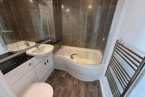2 bedroom flat to rent, Llanelli SA15