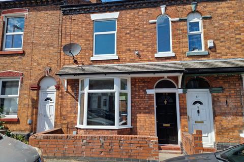 3 bedroom terraced house to rent, Walthall Street, Crewe, CW2