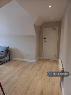1 bedroom flat to rent, Crescent Road, Bournemouth, BH2