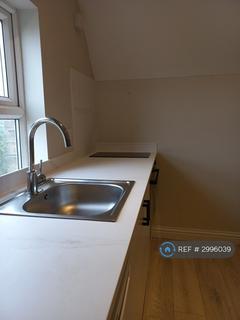 1 bedroom flat to rent, Crescent Road, Bournemouth, BH2