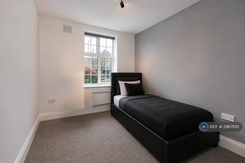 2 bedroom flat to rent, Norbiton Hall, Kingston Upon Thames, KT2