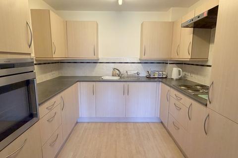 2 bedroom flat for sale, Marina Court, Trafalgar Road, TEWKESBURY GL20