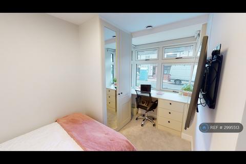 1 bedroom in a house share to rent, Rookery Road, Birmingham, B29