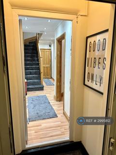 1 bedroom in a house share to rent, Haddington Road, Bromley, BR1