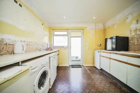 2 bedroom detached bungalow for sale, Hawthorn Close, Knodishall, SAXMUNDHAM