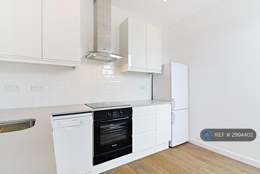 Apartment in London - View 4