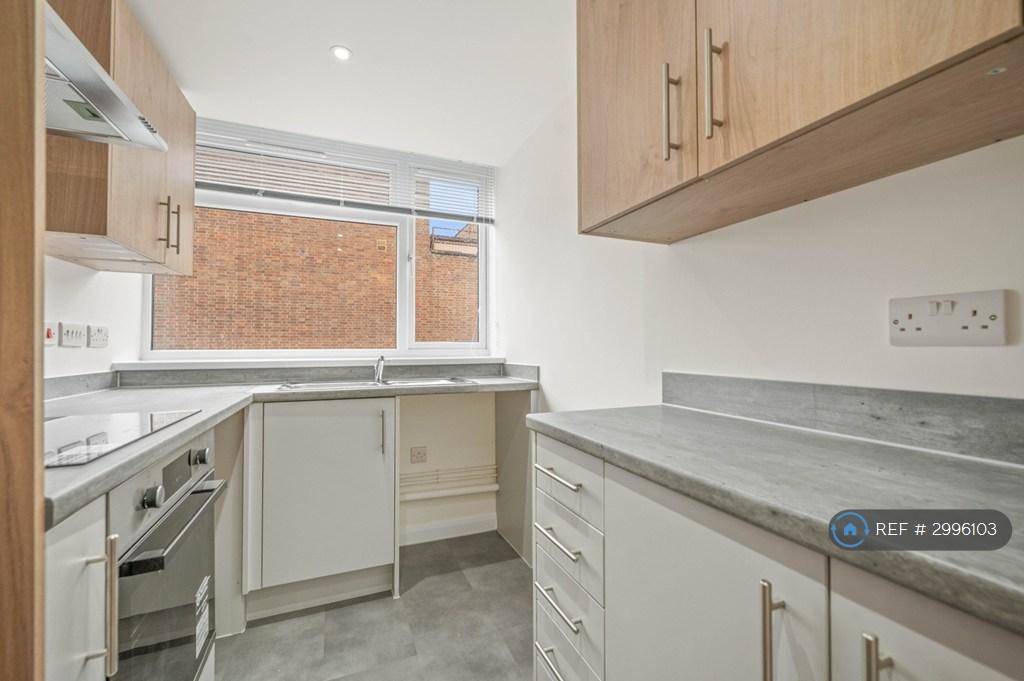 Drury Lane, Solihull, B91