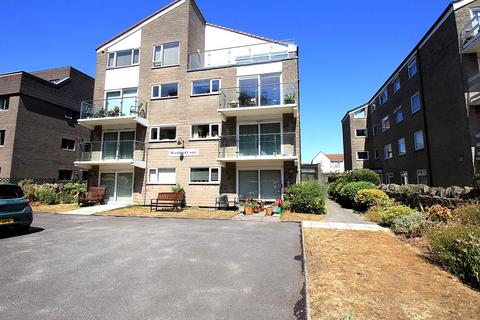 1 bedroom flat to rent, Woodford Court, 21 Clarence Road North