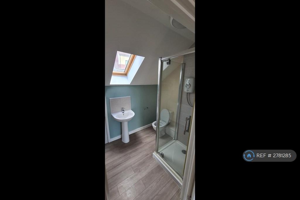 House in Newcastle upon Tyne, Tyne and Wear - View 5