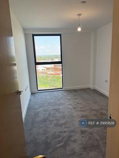 2 bedroom flat to rent, Ford Lane, Manchester, M6