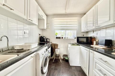 2 bedroom apartment for sale, Sopwith Close, Christchurch BH23