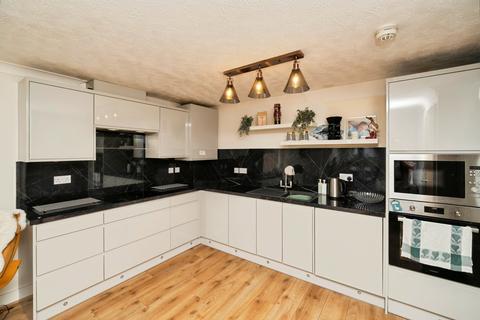 undefined, Plymyard Avenue, Bromborough, Wirral, Merseyside, CH62