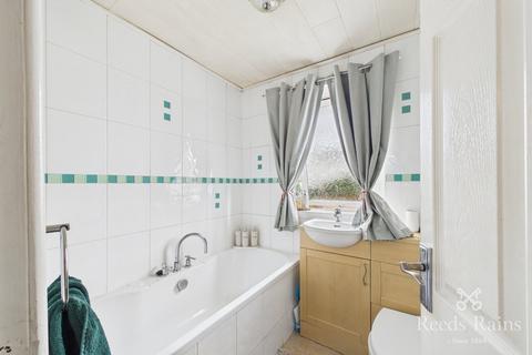 4 bedroom semi-detached house for sale, West View, Preston PR5