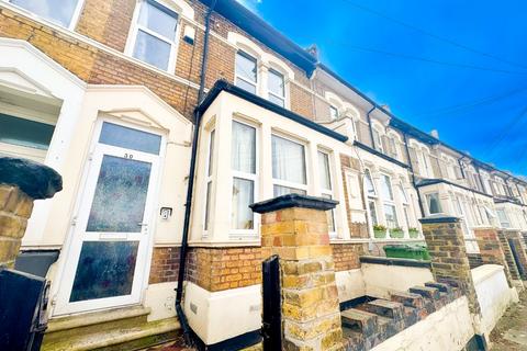 Heavitree Road, Plumstead, London, SE18 7RB
