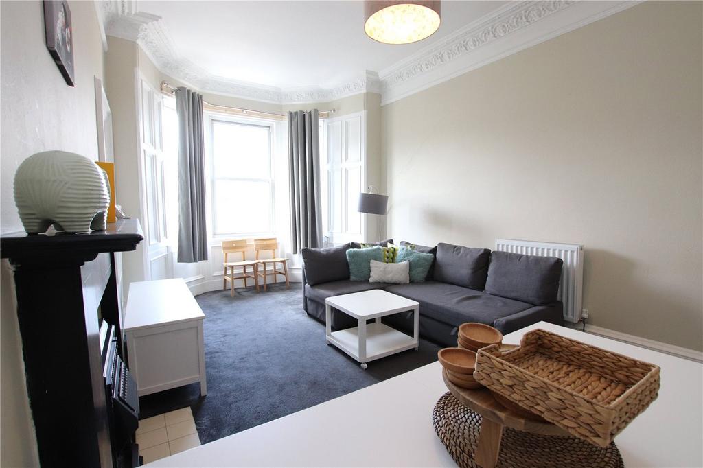 Apartment in Edinburgh, Leith Central - View 3