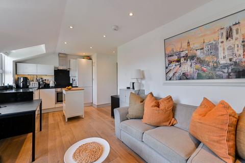 Abberley Mews, Clapham, London, SW4