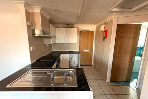 1 bedroom apartment for sale, George Street, Glastonbury