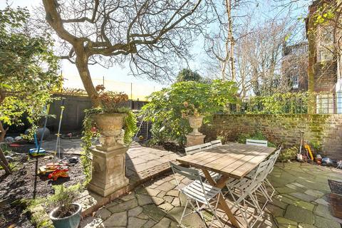 4 bedroom house to rent, Bloomfield Terrace, Belgravia, SW1W
