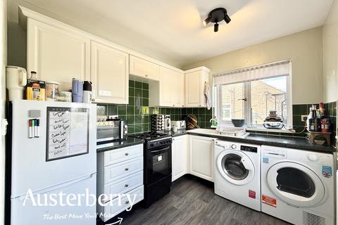 2 bedroom flat for sale, Allerton Road, Stoke-On-Trent ST4