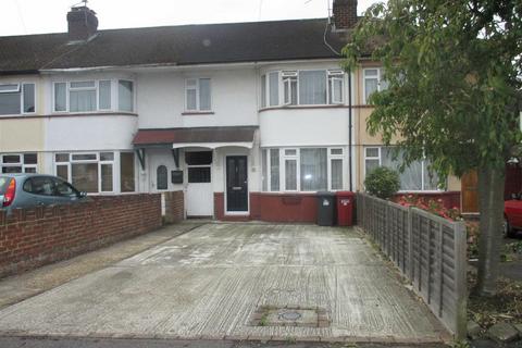 2 bedroom terraced house to rent, Stanhope Road, Cippenham