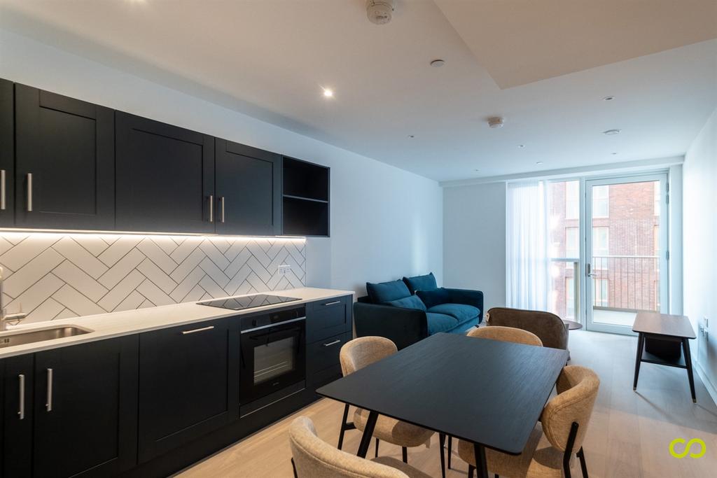 Apartment in Wembley - View 3