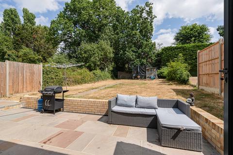 undefined, Merrylands Road, Bookham, KT23