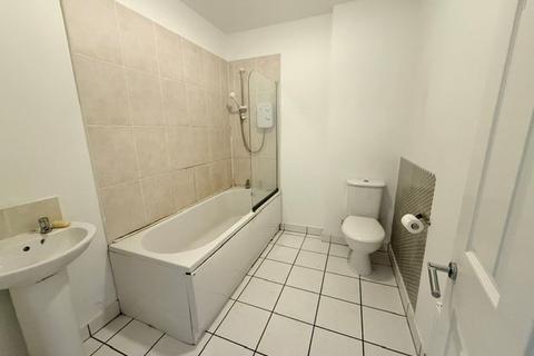 1 bedroom terraced house to rent, Surrey Street, Crewe, CW1