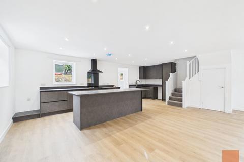 4 bedroom terraced house to rent, 4 bed, Bissoe, Truro