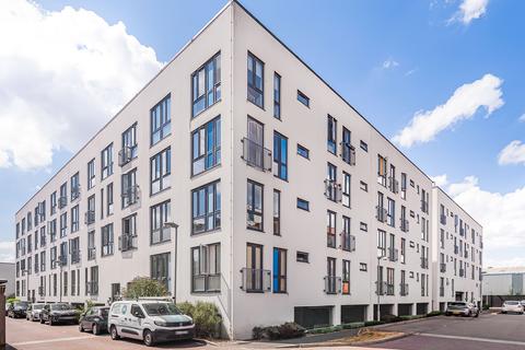 2 bedroom flat for sale, Otto Road, Welwyn Garden City, AL7