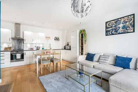 2 bedroom flat for sale, Otto Road, Welwyn Garden City, AL7