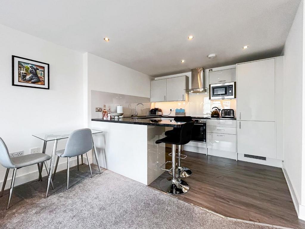 Apartment in Leeds, Steander, Richmond Hill - View 3