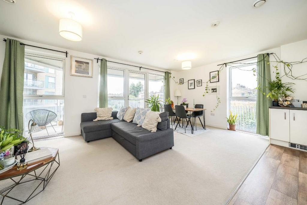 Open-plan living area, open plan living
