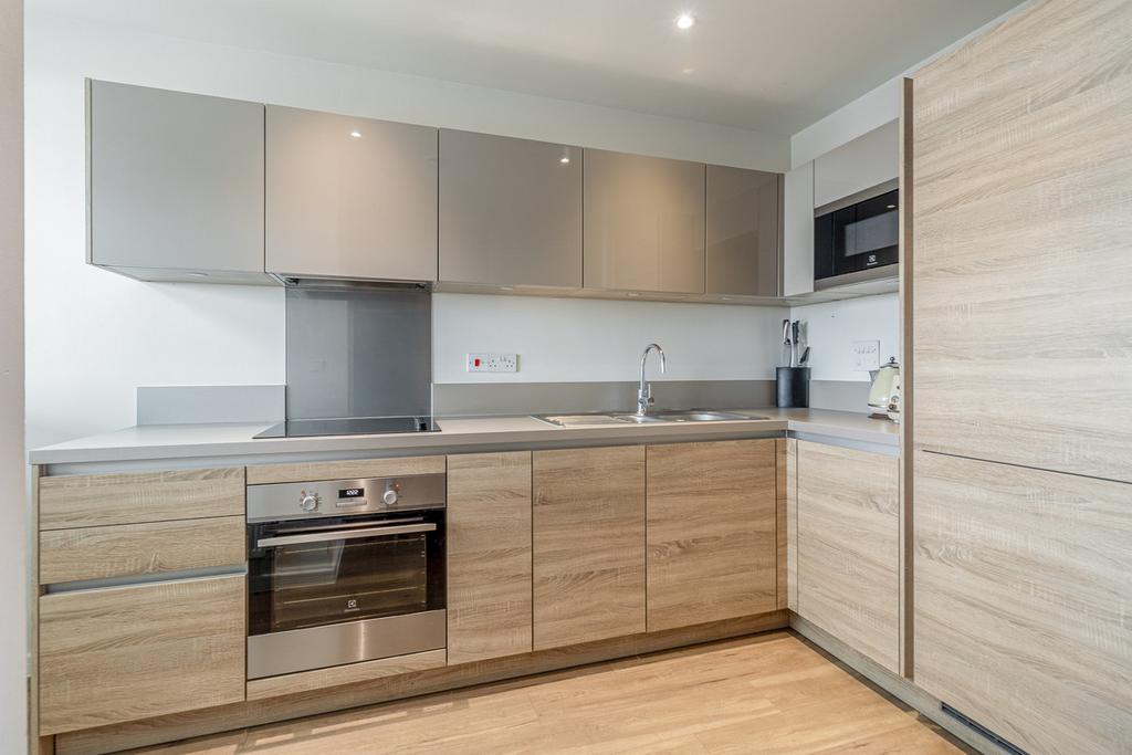 Apartment in London - More