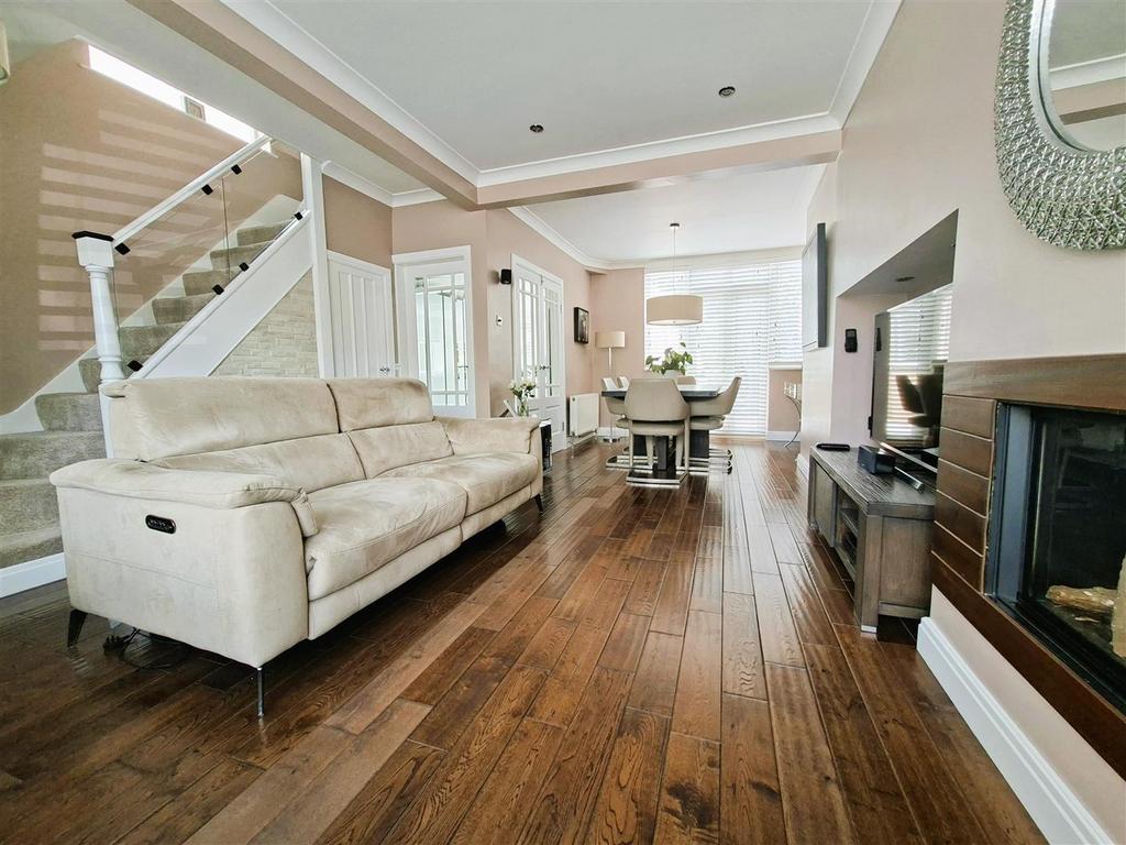 House in Birmingham, Lyndon Green - View 3