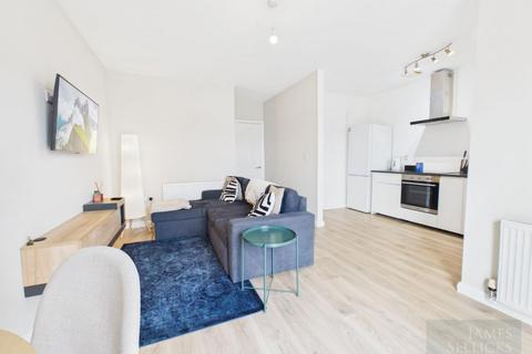 2 bedroom apartment for sale, Knighton Lane, Aylestone, Leicester