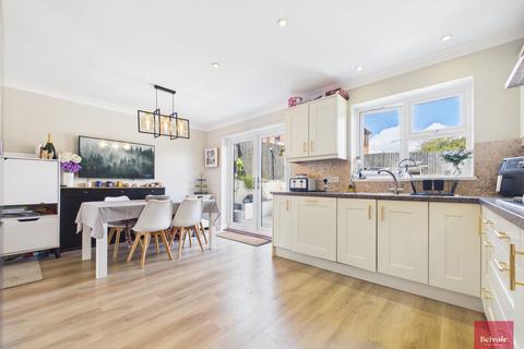 4 bedroom detached house for sale, Juniper Close, Sketty, Swansea, SA2