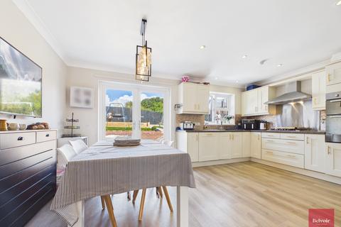 4 bedroom detached house for sale, Juniper Close, Sketty, Swansea, SA2