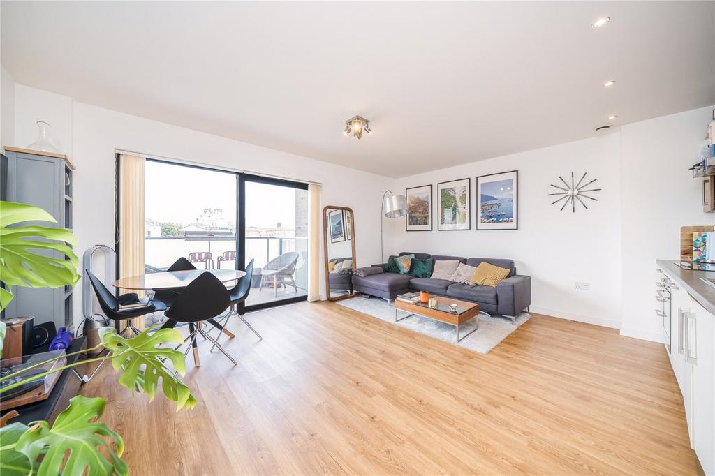 Apartment in London - View 2