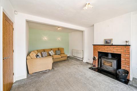 4 bedroom semi-detached house for sale, Tring Road, Aylesbury