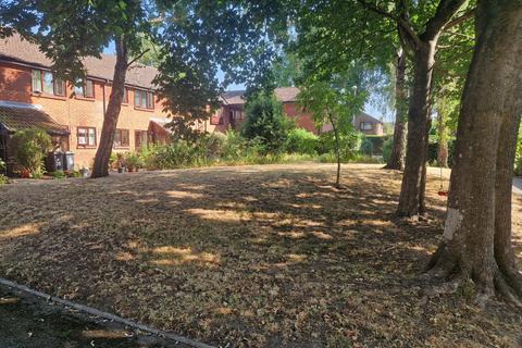 1 bedroom flat to rent, WIMBORNE MINSTER, WIMBORNE BH21