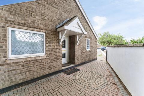 3 bedroom semi-detached bungalow for sale, The Hall Close, Icklingham, Bury St. Edmunds